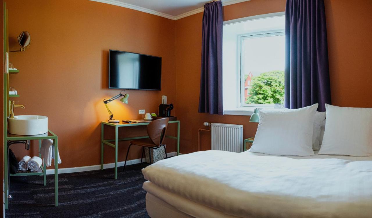 Hotel Hafnia ทอร์สเฮาน์ ภายนอก รูปภาพ
